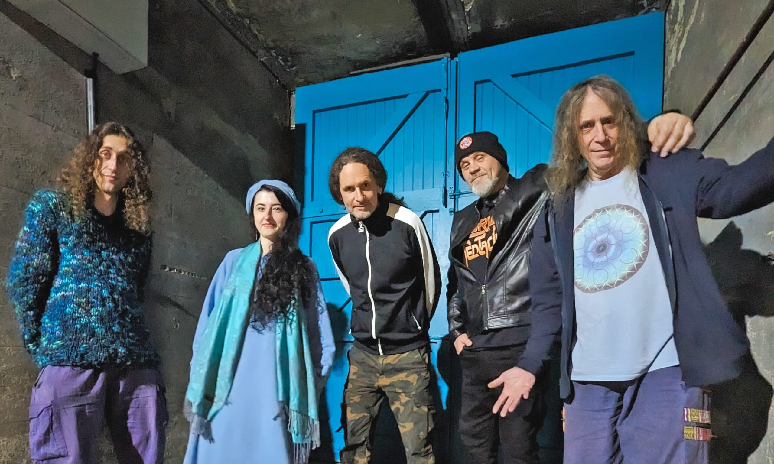OZRIC TENTACLES - PAARD